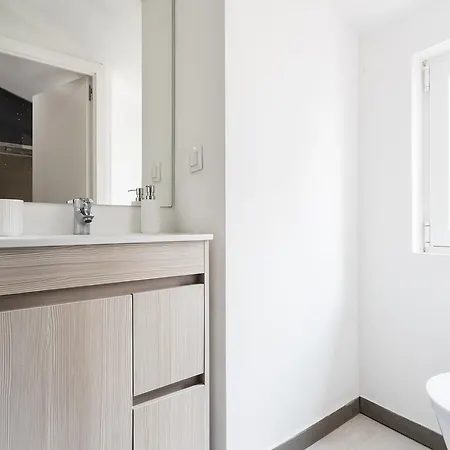 Apartment Le Flat Santa Catarina Iii Lissabon